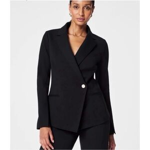 NEW Spanx The Perfect Asymmetrical Blazer Size Small